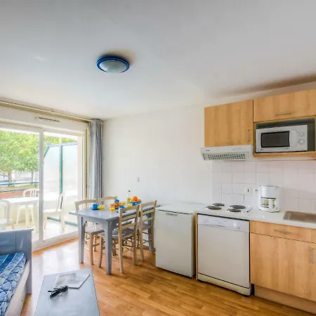 Apartment Les Jardins De L'amiraute.5 *